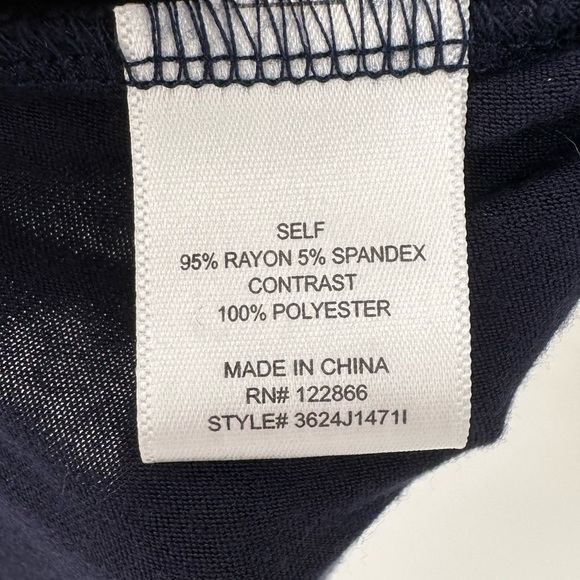 CHENAULT Women’s Navy Blue Top With Floral Embroidered Sheer Sleeves Size Large - Picture 7 of 8